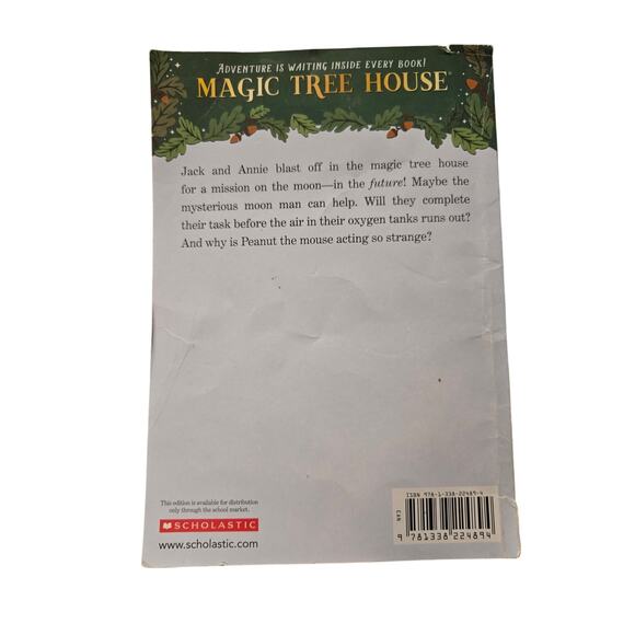 MAGIC TREE HOUSE #8 MIDNIGHT ON THE MOON Mary Pope Osborne Chapter Book - Picture 9 of 9